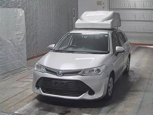 TOYOTA COROLLA FIELDER 2015