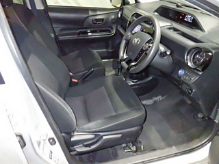 TOYOTA AQUA 2020