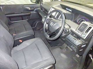 HONDA STEP WAGON 2012