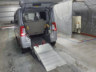 DAIHATSU TANTO 2015
