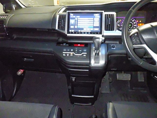 HONDA STEP WAGON 2014