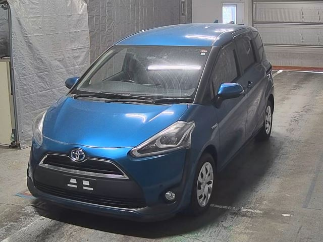 TOYOTA SIENTA 2016