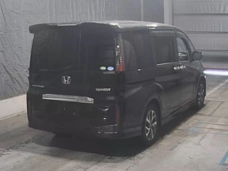 HONDA STEP WAGON 2017