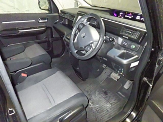 HONDA STEP WAGON 2017