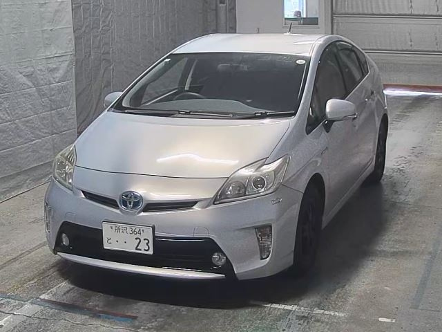 TOYOTA PRIUS 2012