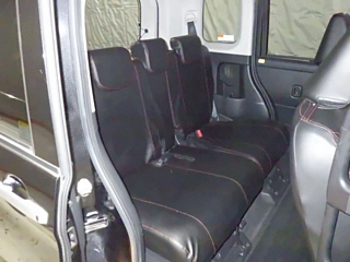 TOYOTA ROOMY 2017
