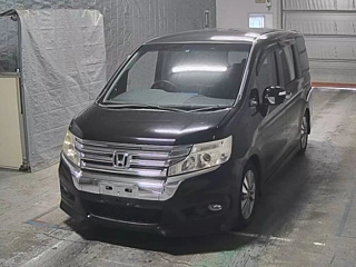 HONDA STEP WAGON 2013