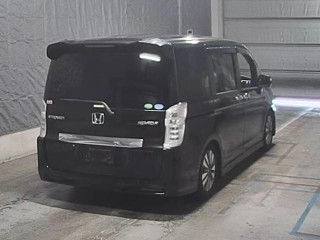 HONDA STEP WAGON 2013