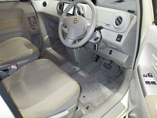 TOYOTA PORTE 2008