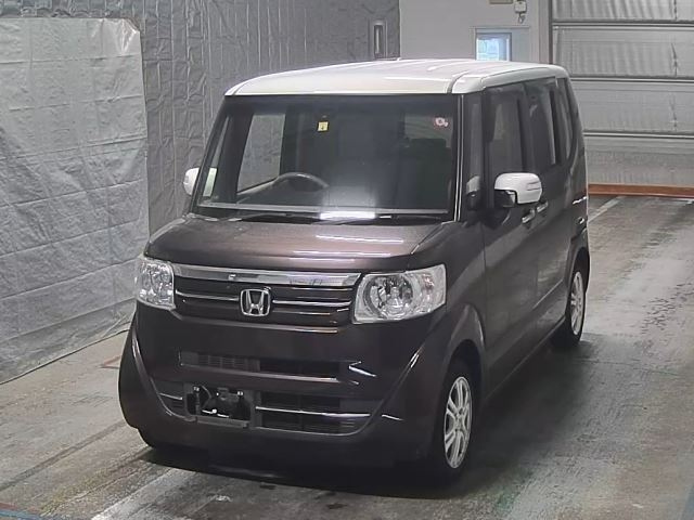 HONDA N BOX 2016