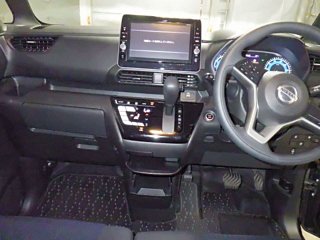 NISSAN ROOX 2020