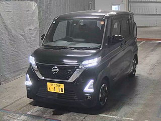 NISSAN ROOX 2020