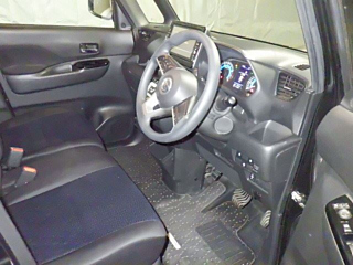 NISSAN ROOX 2020