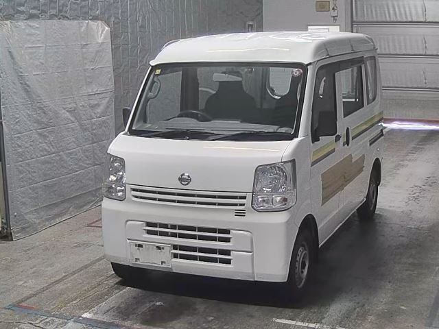 NISSAN CLIPPER VAN 2015