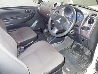 MITSUBISHI PAJERO MINI 2011