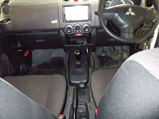 MITSUBISHI PAJERO MINI 2011