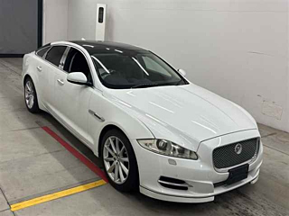 Заказать JAGUAR XJ SERIES