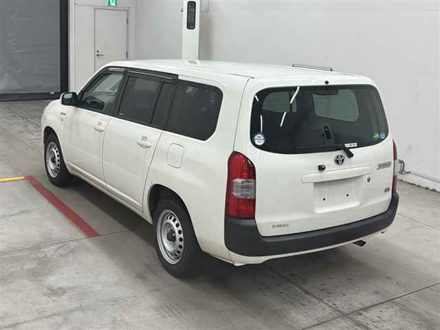 TOYOTA SUCCEED 2020