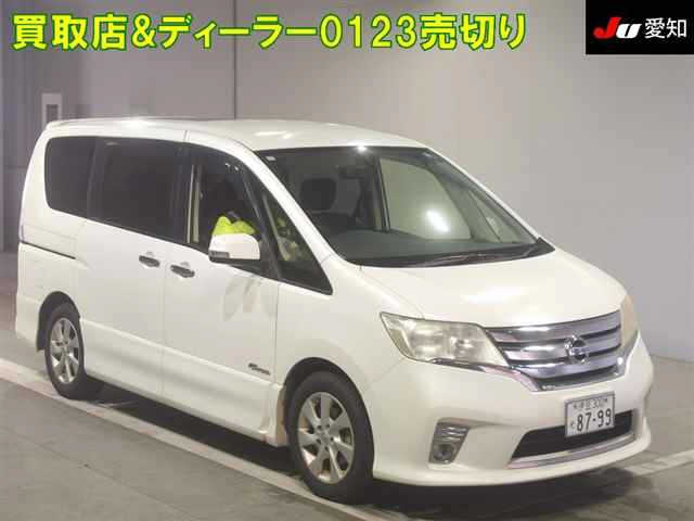 NISSAN SERENA 2013