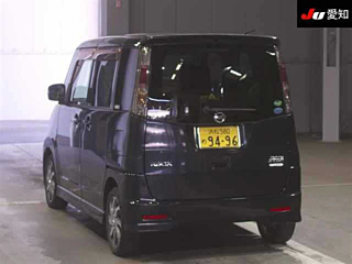 NISSAN ROOX 2013