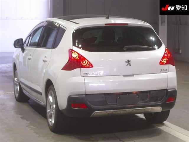 PEUGEOT 3008 2010