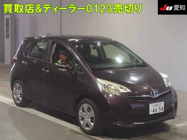TOYOTA RACTIS 2011