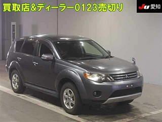 MITSUBISHI OUTLANDER 2011