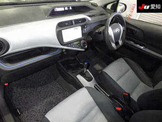 TOYOTA AQUA 2014