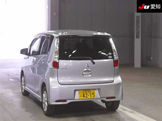 MITSUBISHI EK CUSTOM 2013