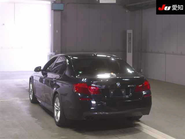 BMW 5 SERIES 2016