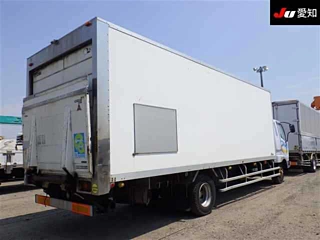 MITSUBISHI FUSO FIGHTER