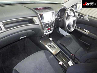 SUBARU EXIGA 2010