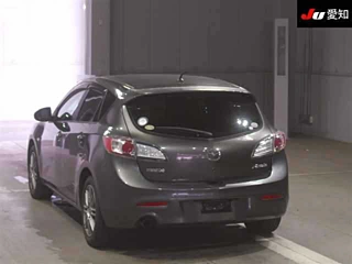 MAZDA AXELA 2010
