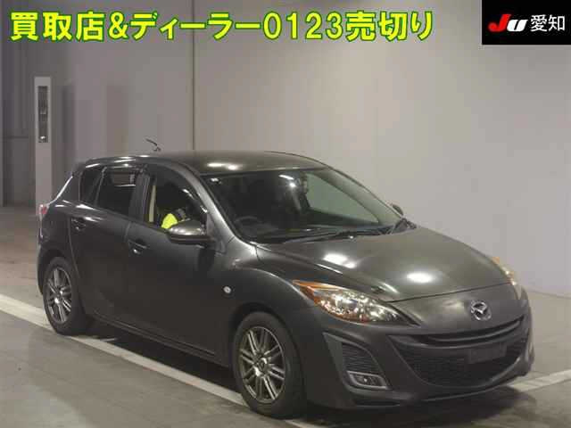MAZDA AXELA 2010