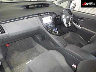 TOYOTA PRIUS 2011