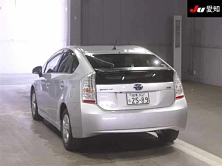 TOYOTA PRIUS 2011