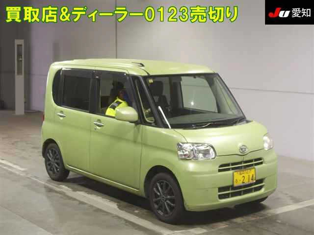 DAIHATSU TANTO 2012
