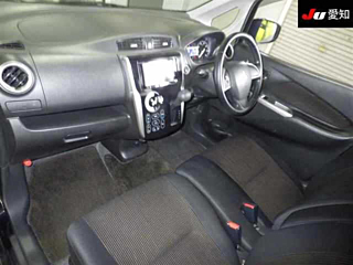 MITSUBISHI EK CUSTOM 2013