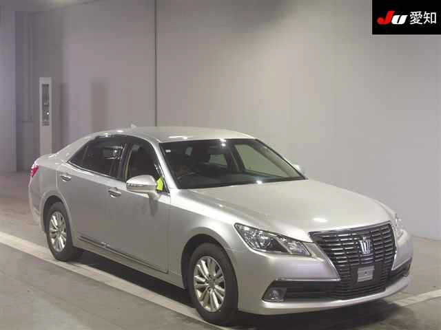 TOYOTA CROWN 2013