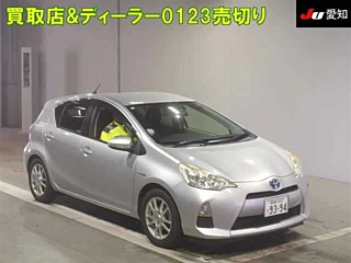 TOYOTA AQUA 2012