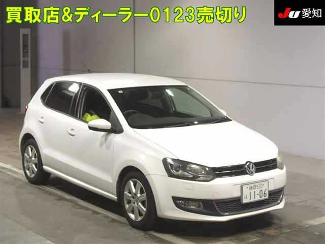 VOLKSWAGEN POLO 2013