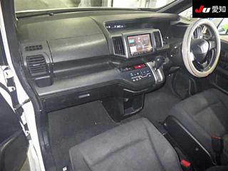 HONDA STEP WAGON 2010