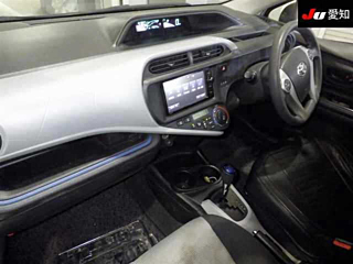 TOYOTA AQUA 2014