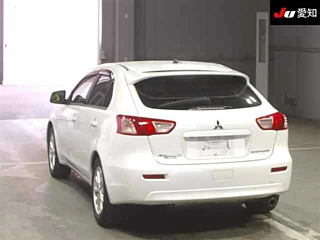 MITSUBISHI GALANT FORTIS 2010