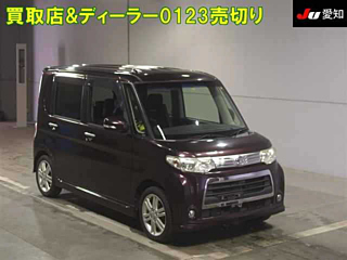 DAIHATSU TANTO 2012