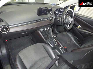 MAZDA DEMIO 2016
