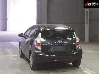 TOYOTA AQUA 2012