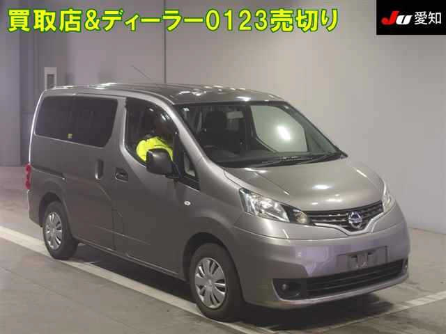 NISSAN NV200 2013