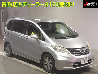 HONDA FREED 2012
