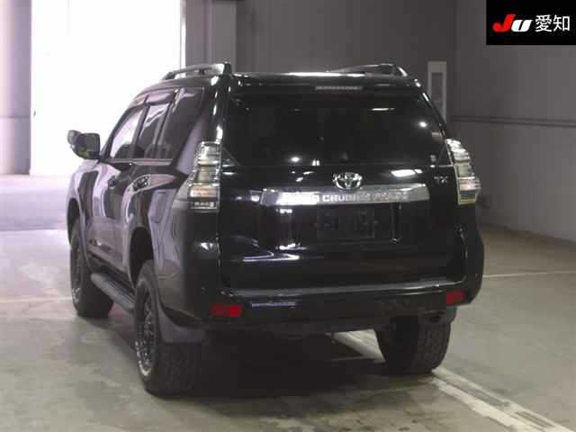 TOYOTA LAND CRUISER PRADO 2010